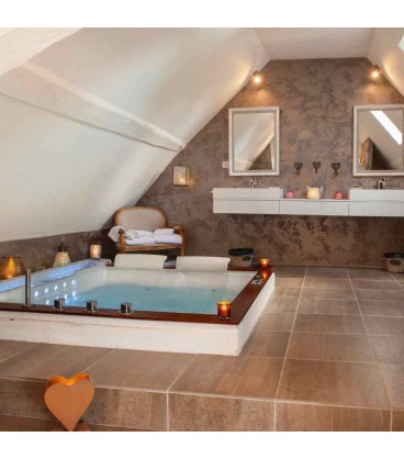 Coffret cadeau détente pour 2 nuits dans une love room à 1h10 de Paris, week end amoureux