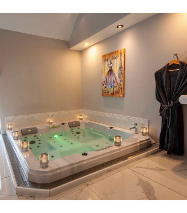 Le coffret cadeau détente "Suite Baiser Volé" dans notre Hôtel de Charme à 1h10 de Paris.