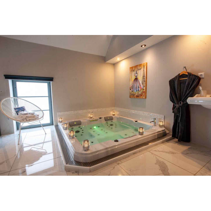 Coffret Bien-être Baiser Volé Une nuit LE WEEK-END Coffret Bien-être Baiser Volé Une nuit LE WEEK-END