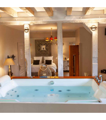 Coffret cadeau détente "Charme" de l'Hôtel Spa à 1h de Reims, le Moulin de Villiers.